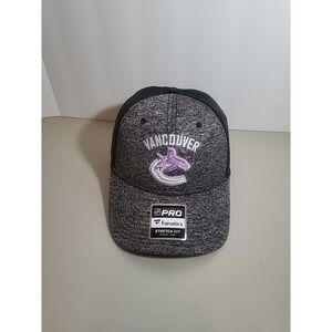 Vancouver Canucks Hockey Fights Cancer Stretch Fit Hat Cap Adult M/L NWT NHL